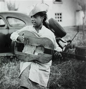 Image description is not available for 2012.074